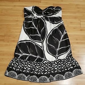 White House Black Market Strapless Dress